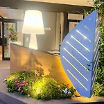 Roma Hotel 3*